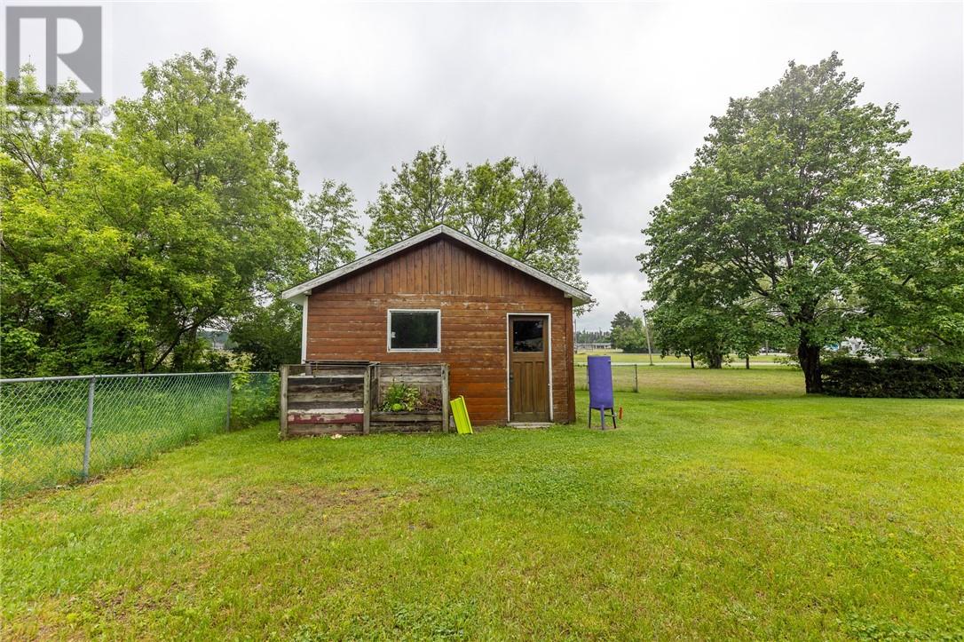 584 Mead Boulevard - 46