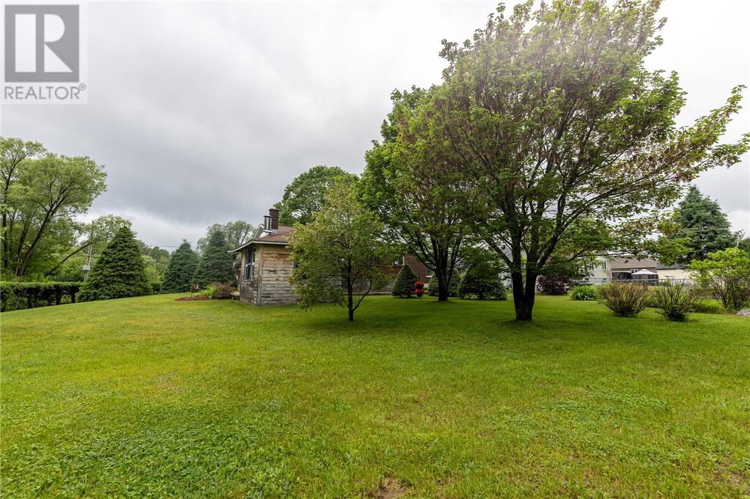 584 Mead Boulevard - 48