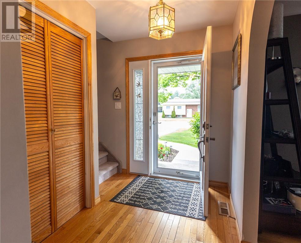 584 Mead Boulevard - 5