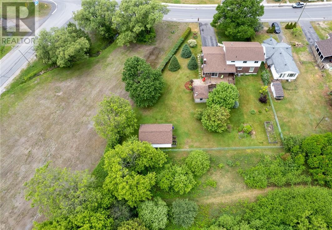 584 Mead Boulevard - 53