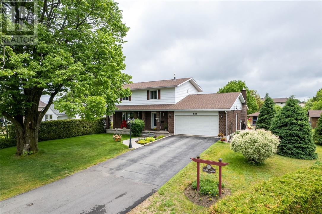 584 Mead Boulevard - 55