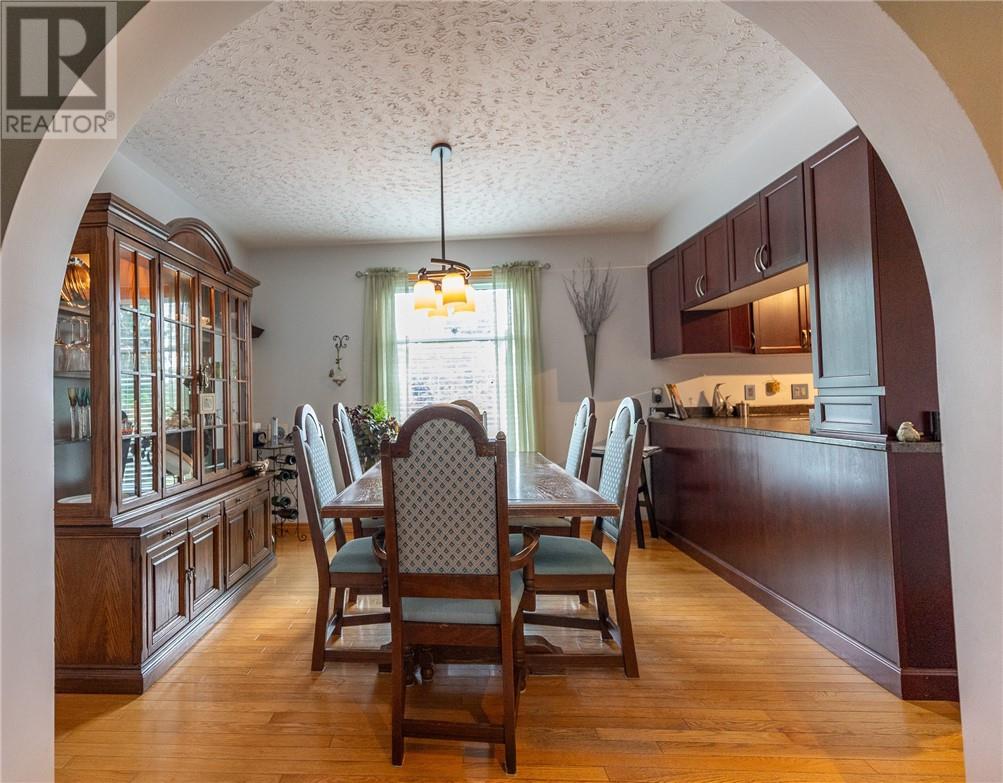 584 Mead Boulevard - 9
