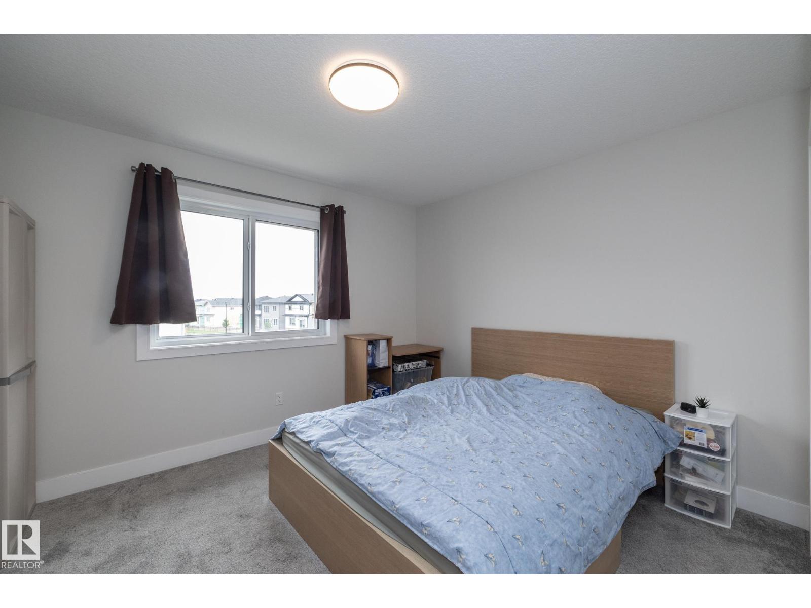 18123 89 ST NW - 12