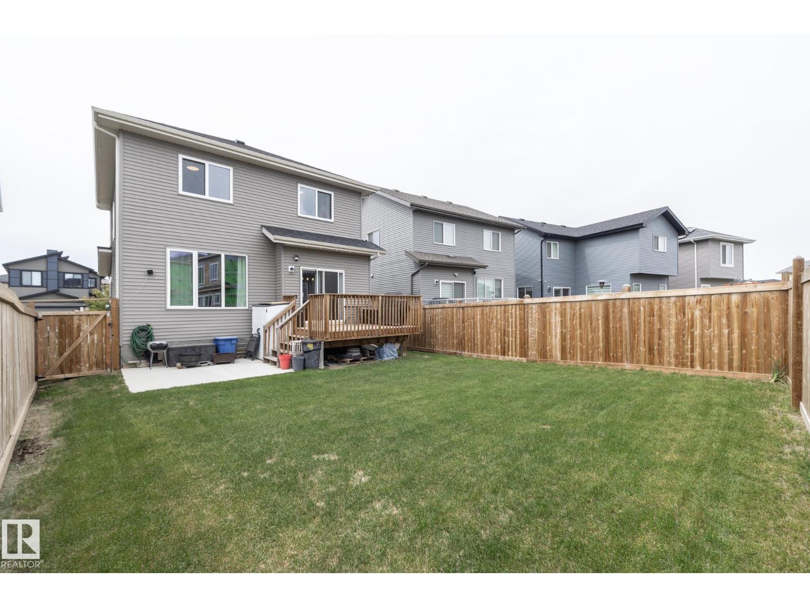 18123 89 ST NW - 21