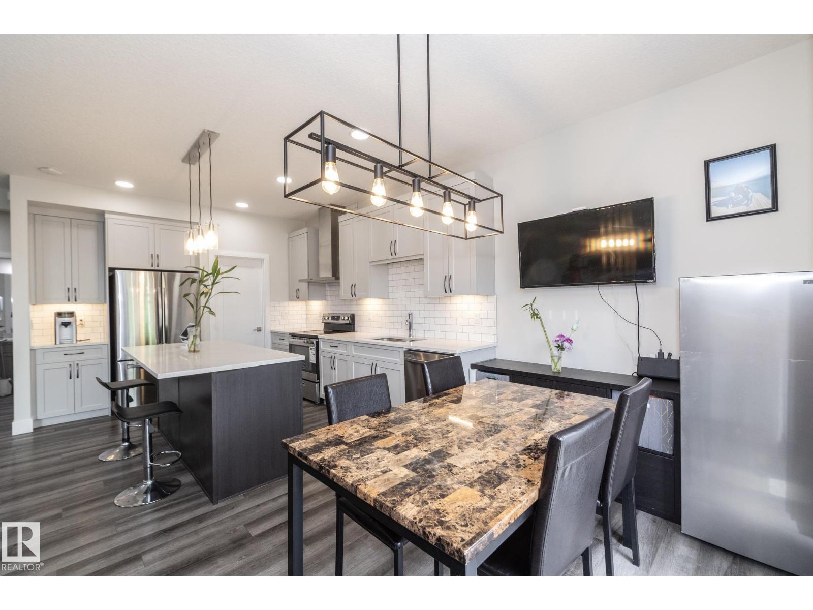 18123 89 ST NW - 4