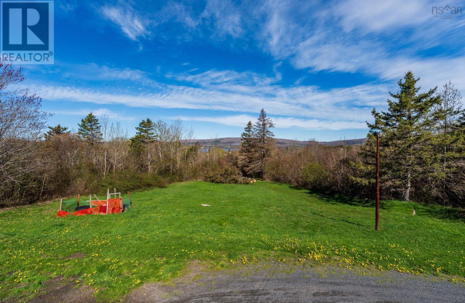 301 Highway 201 - 48