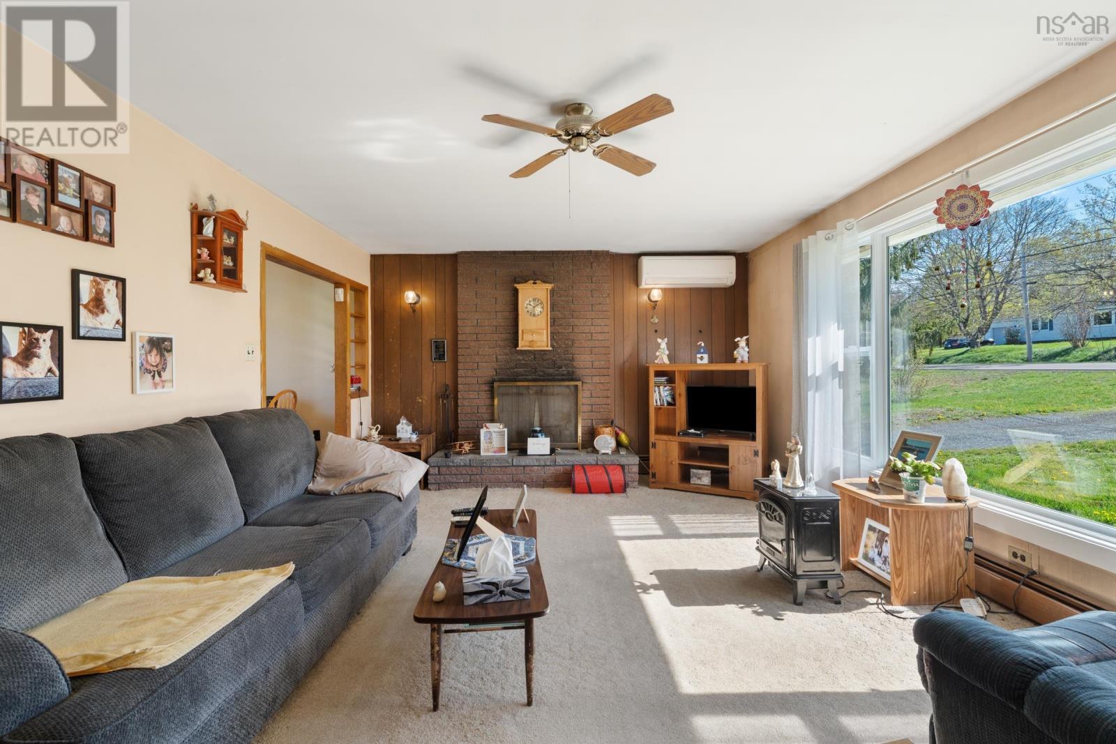 301 Highway 201 - 14