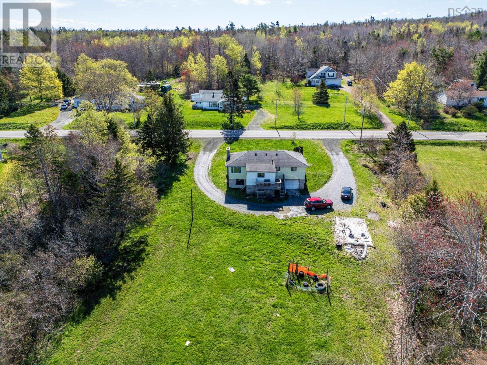 301 Highway 201 - 46