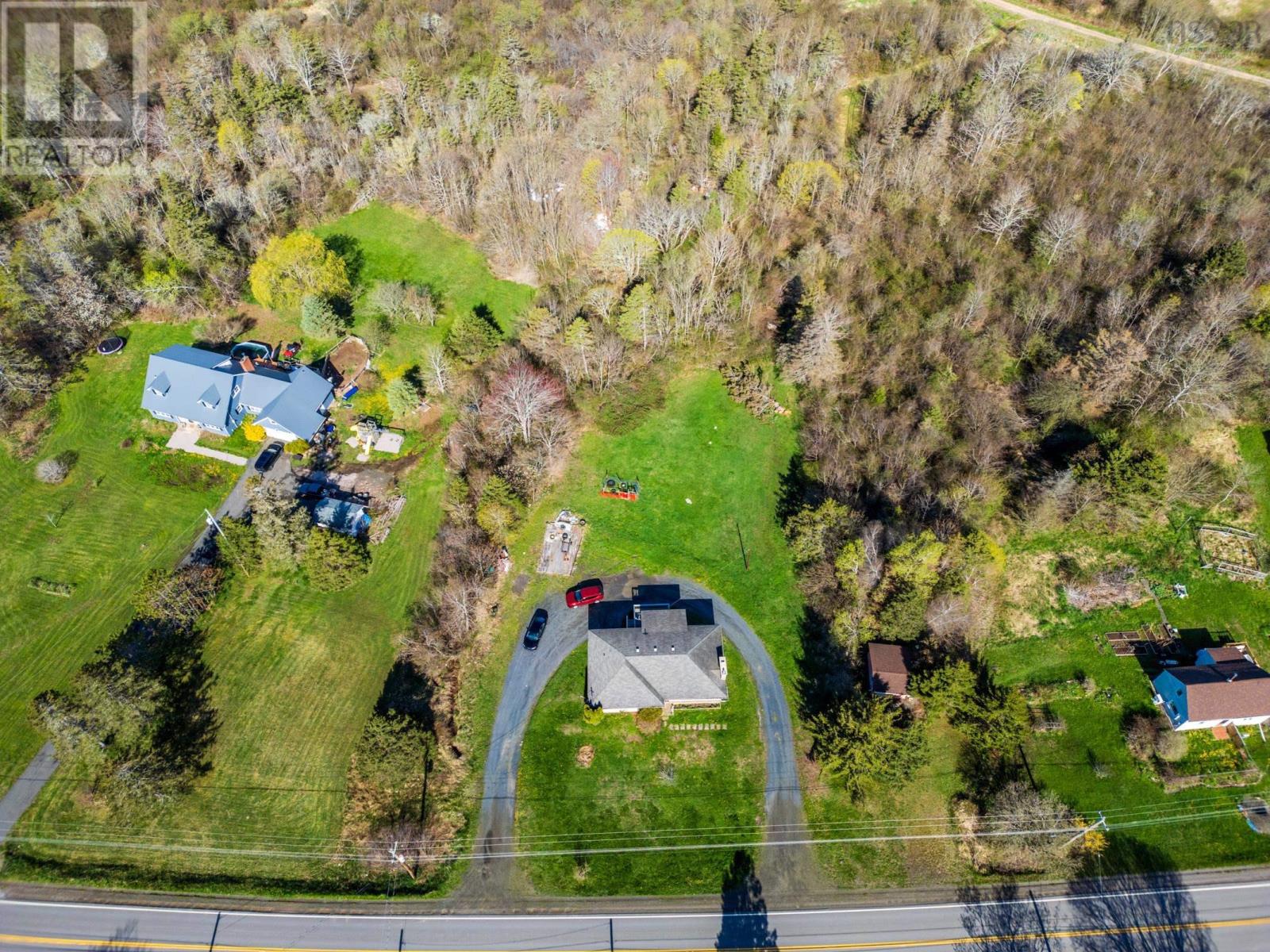 301 Highway 201 - 41