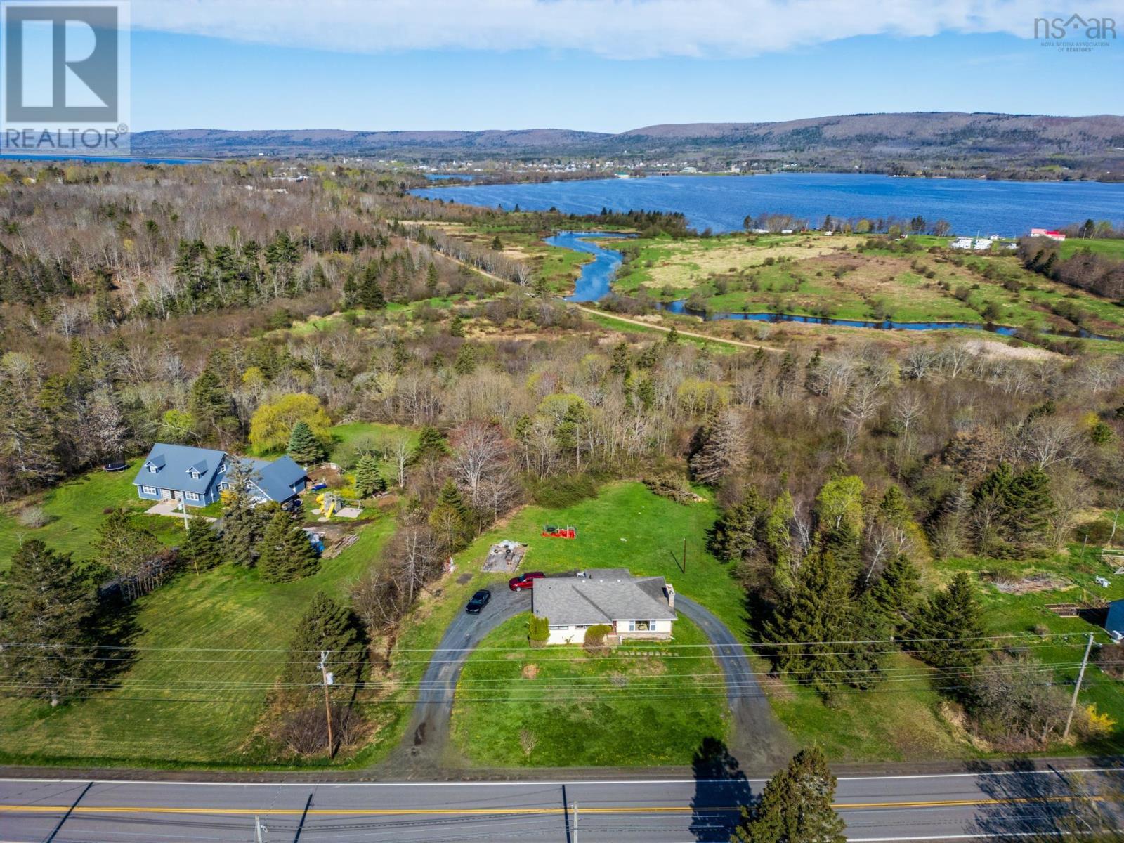 301 Highway 201 - 47