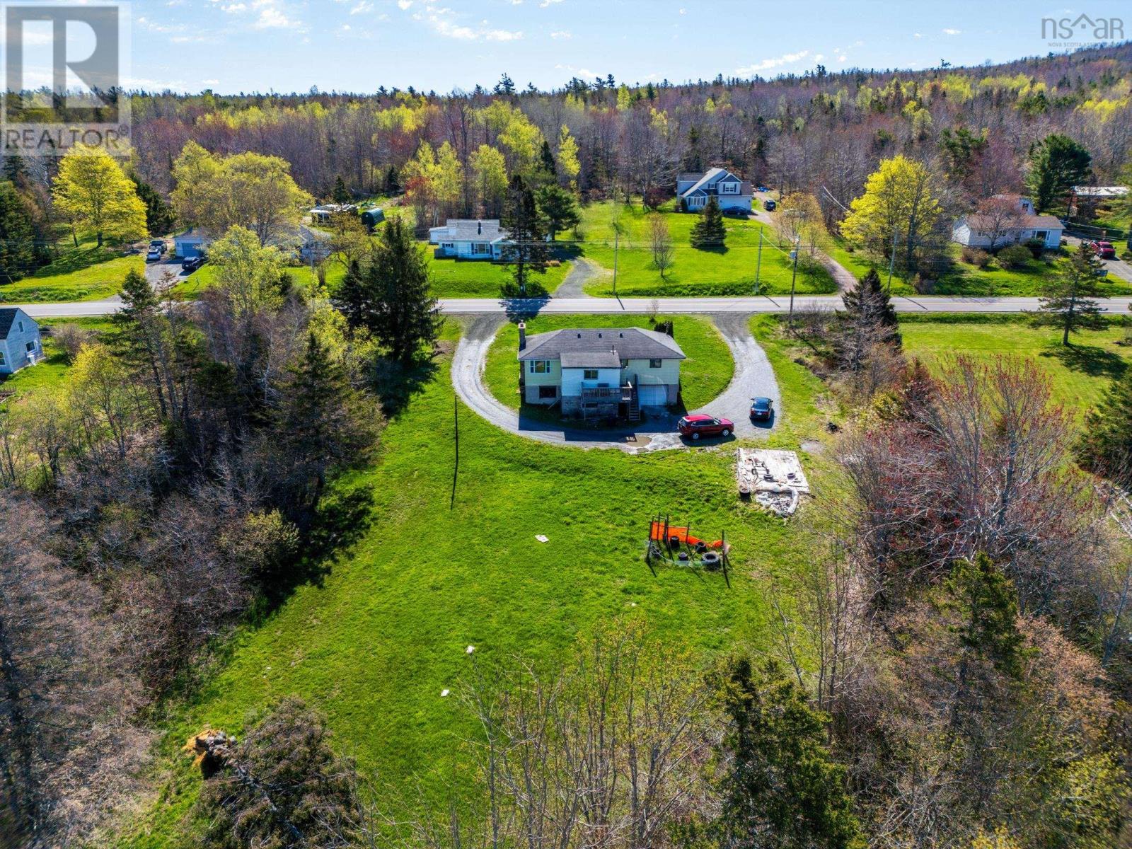 301 Highway 201 - 49