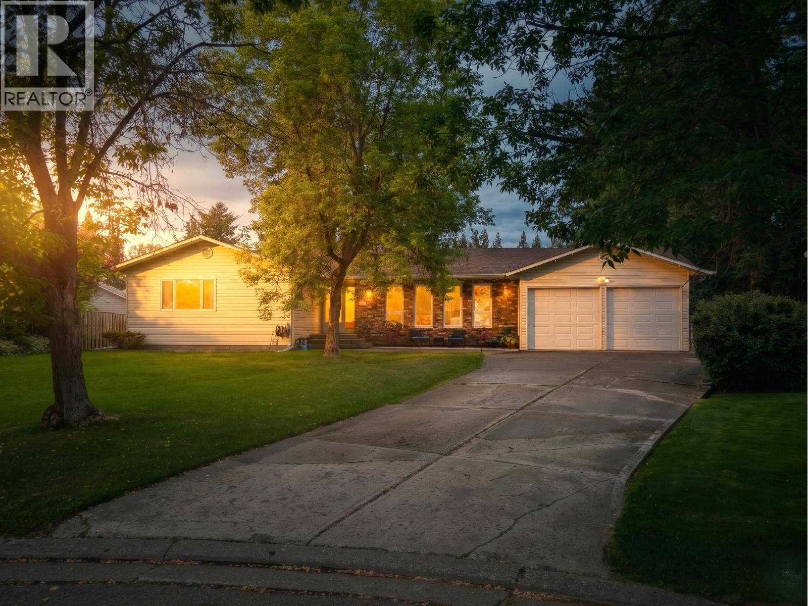 7918 MELBOURNE PLACE - 2