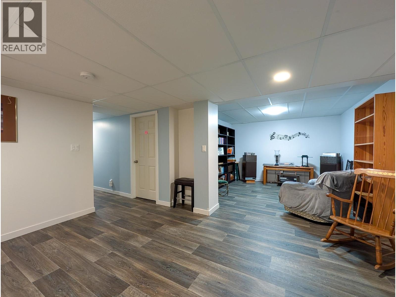 7918 MELBOURNE PLACE - 27