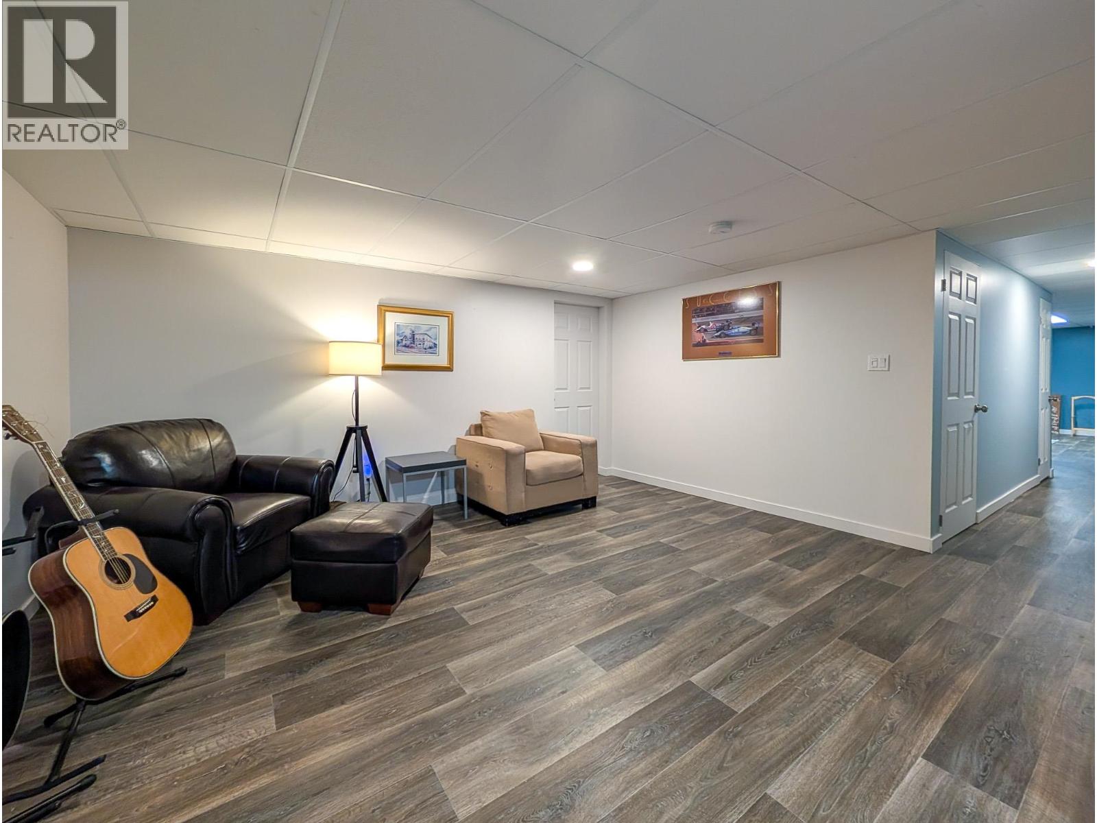 7918 MELBOURNE PLACE - 28