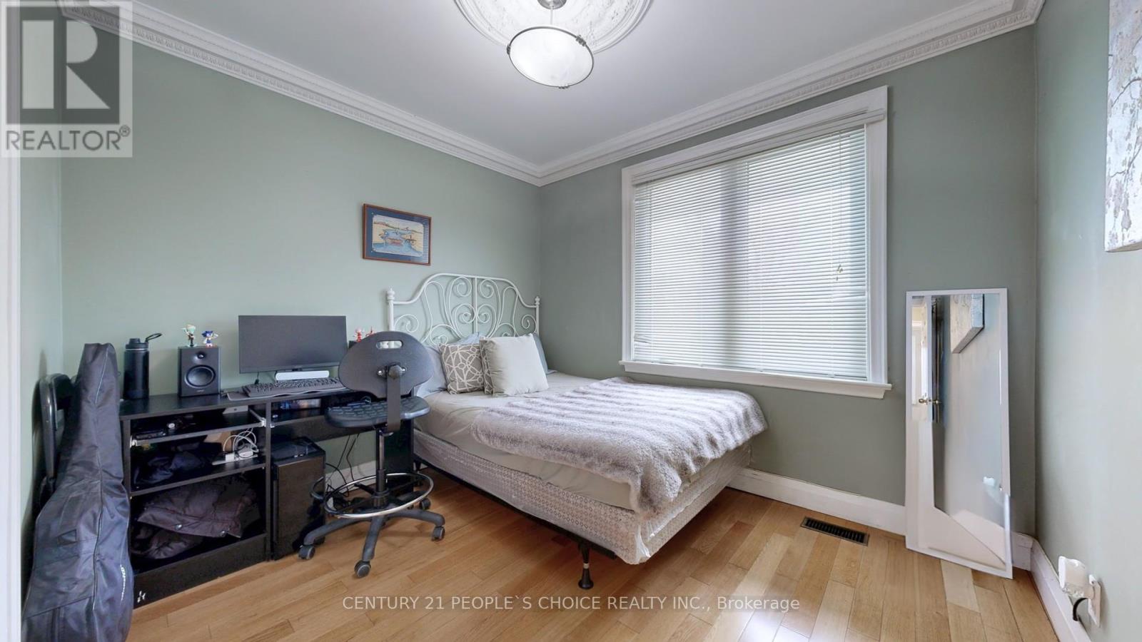 2864 WESTON ROAD - 23