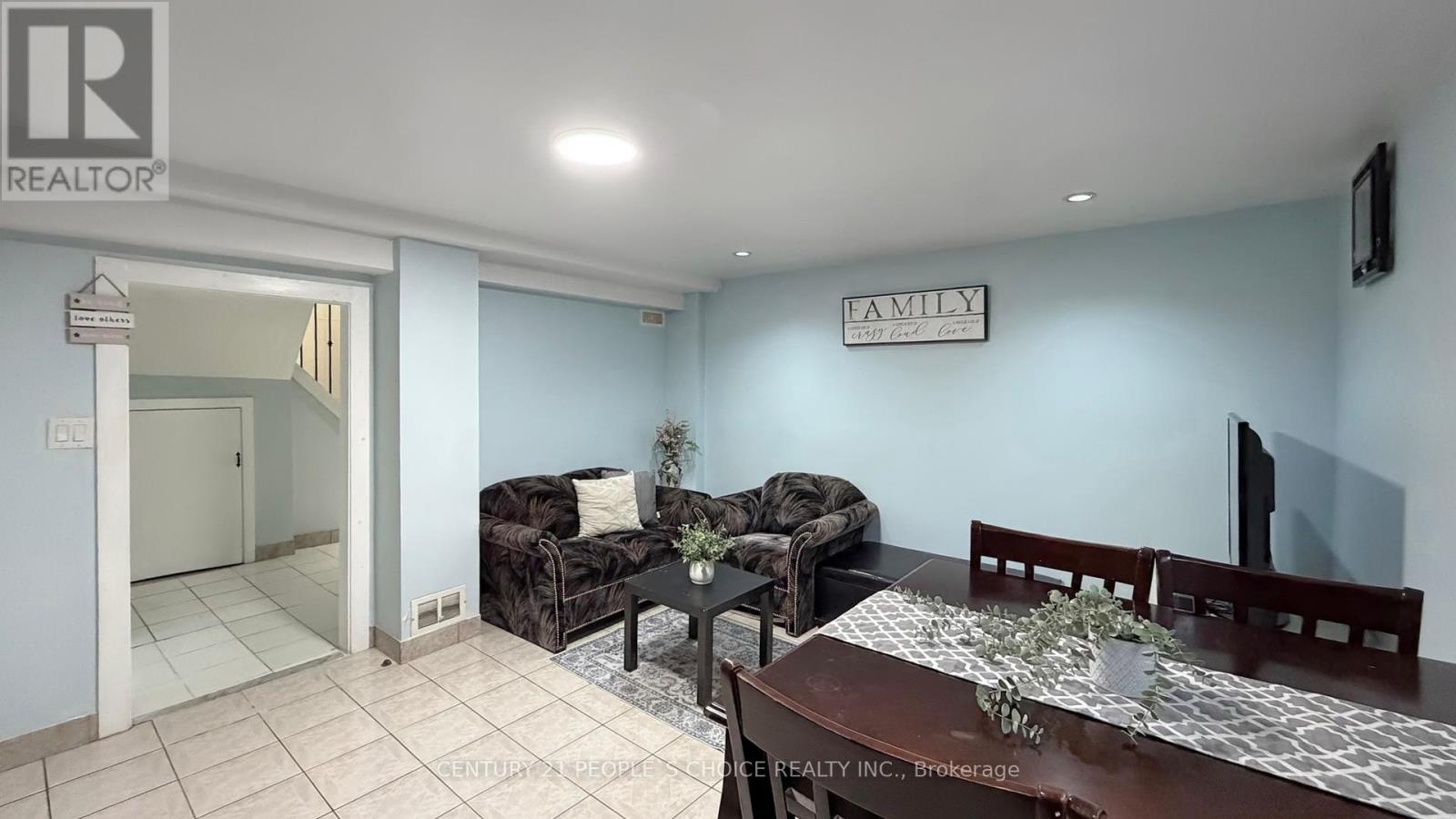 2864 WESTON ROAD - 34