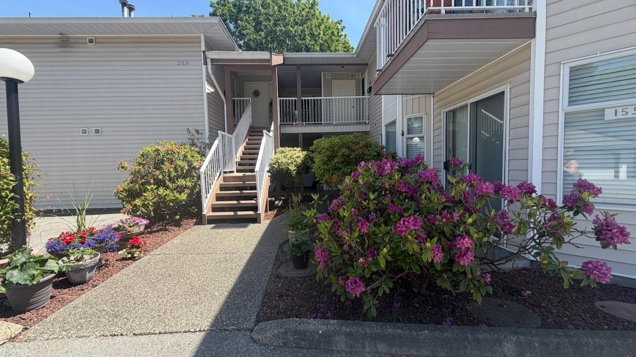153 6875 121 STREET, Surrey