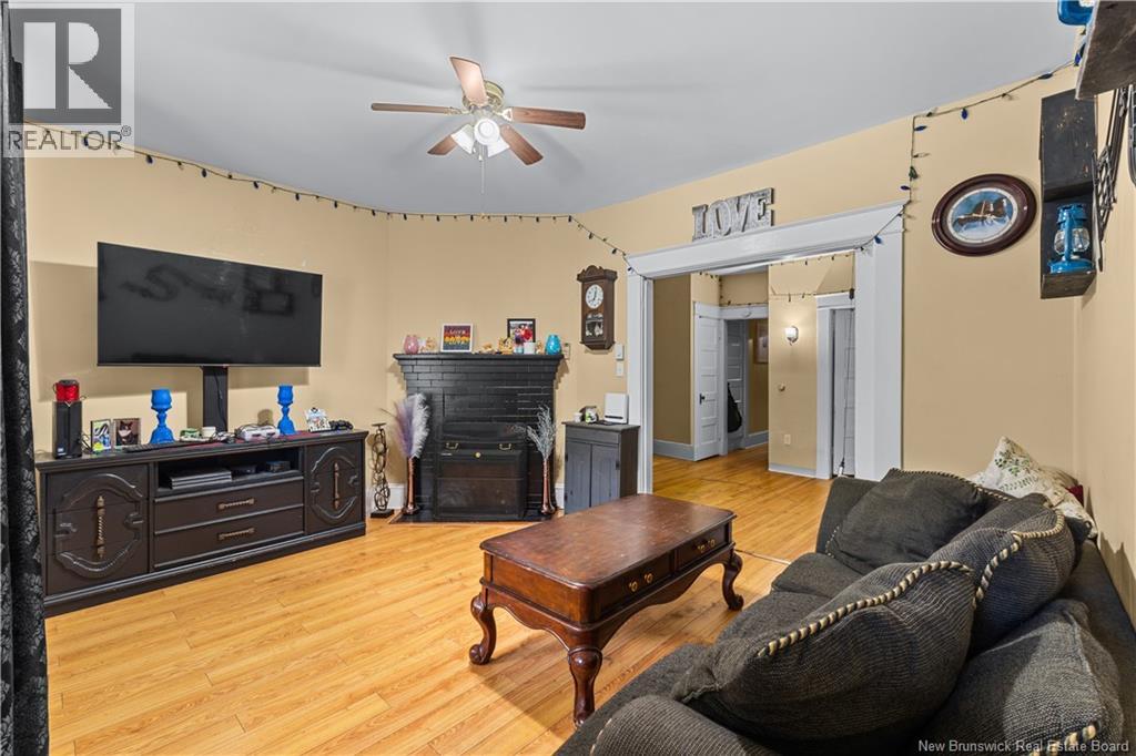 221-227 Bonaccord Street - 5