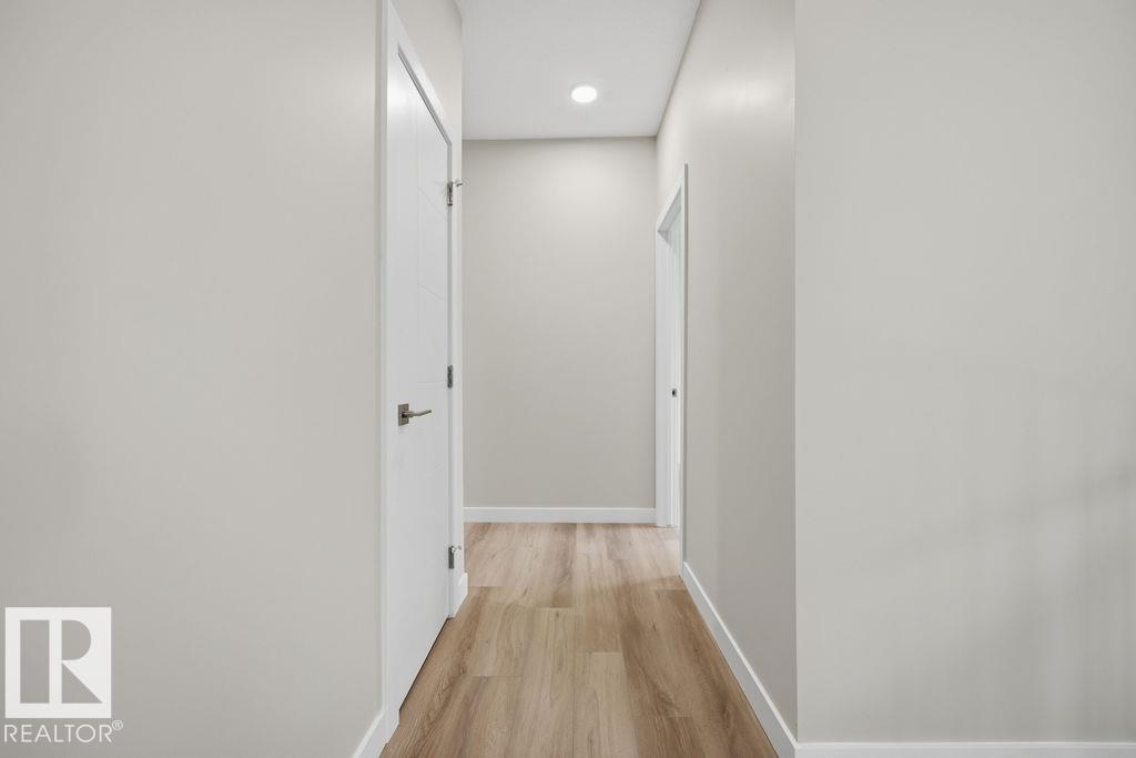 6204 150 AV NW - 27