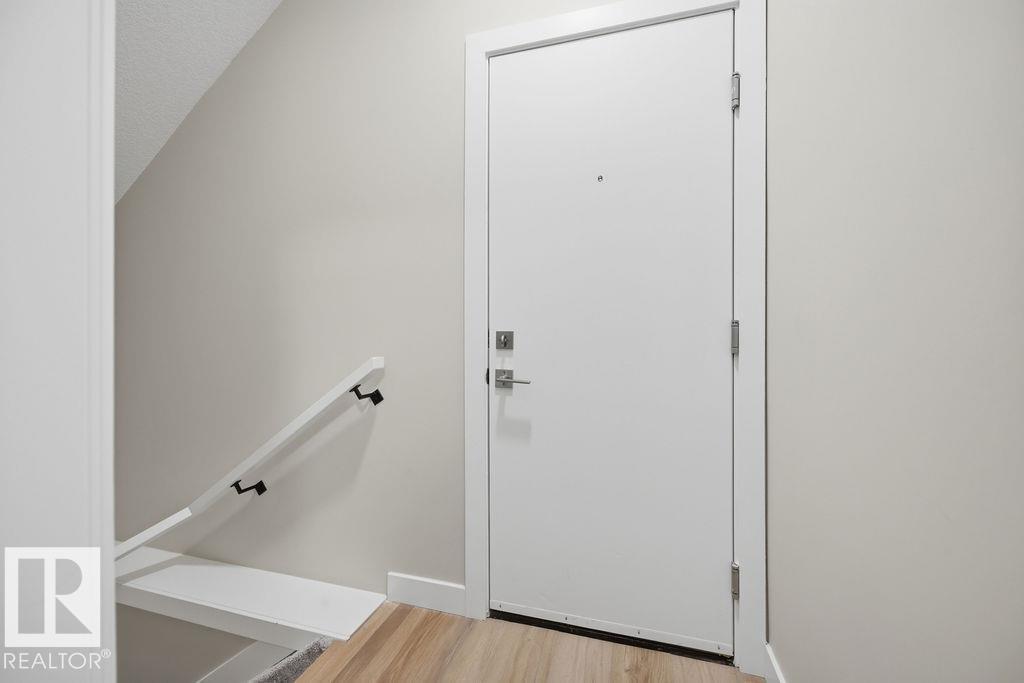 6204 150 AV NW - 40