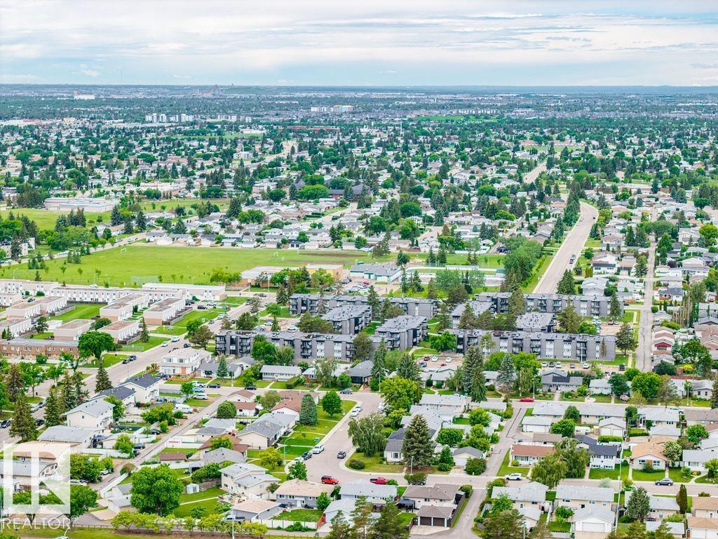 6204 150 AV NW - 67