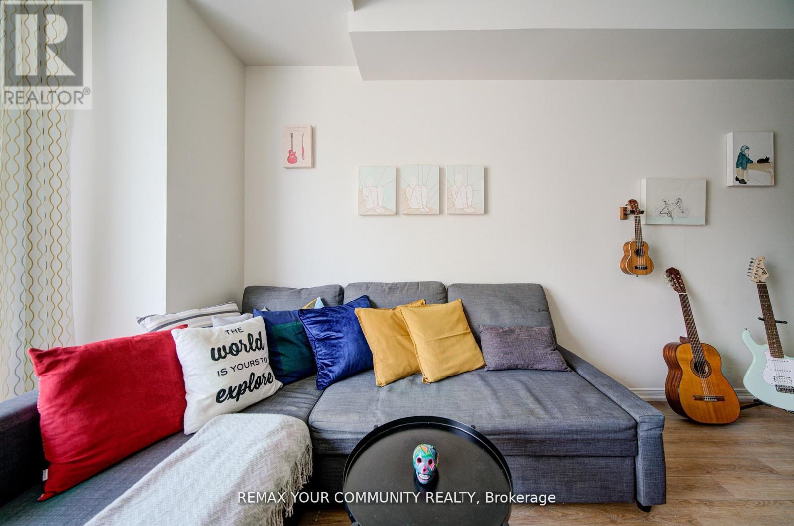 #146 34 FIELDWAY ROAD - 10