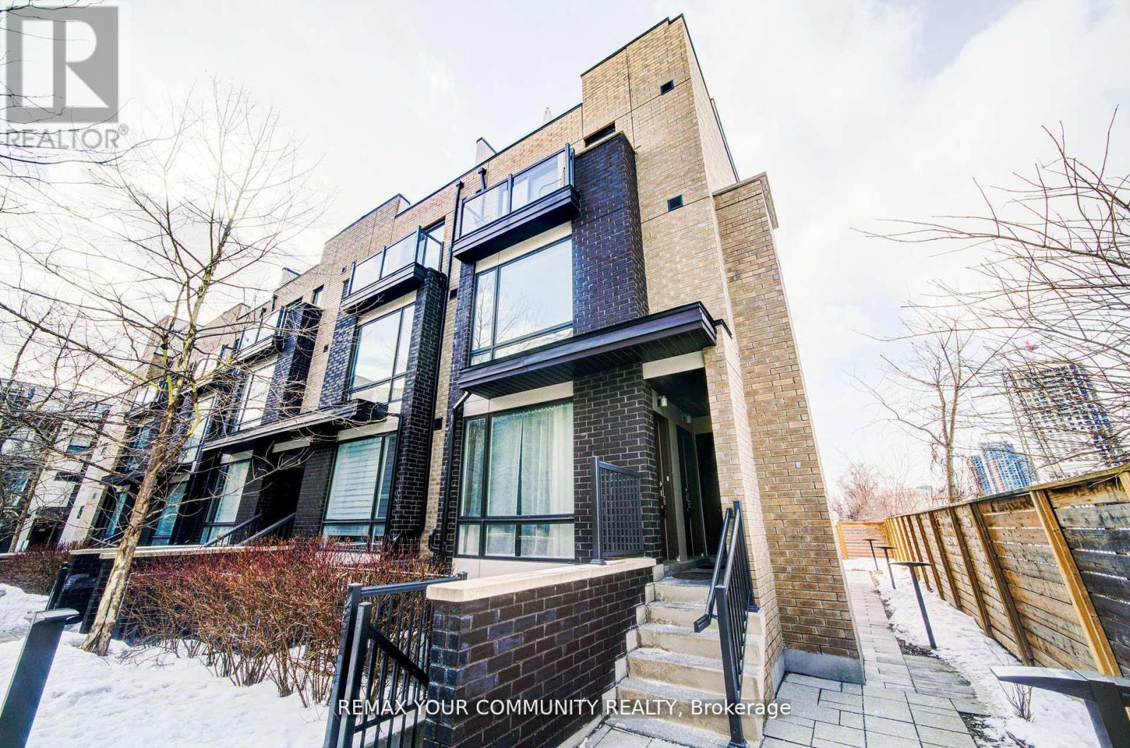 #146 34 FIELDWAY ROAD - 2