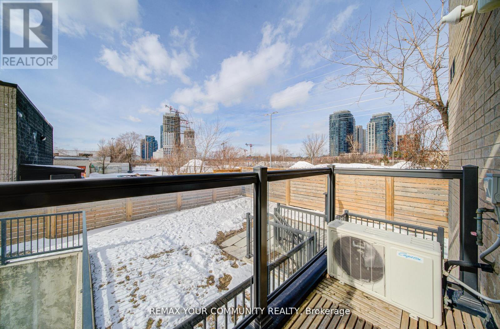 #146 34 FIELDWAY ROAD - 22