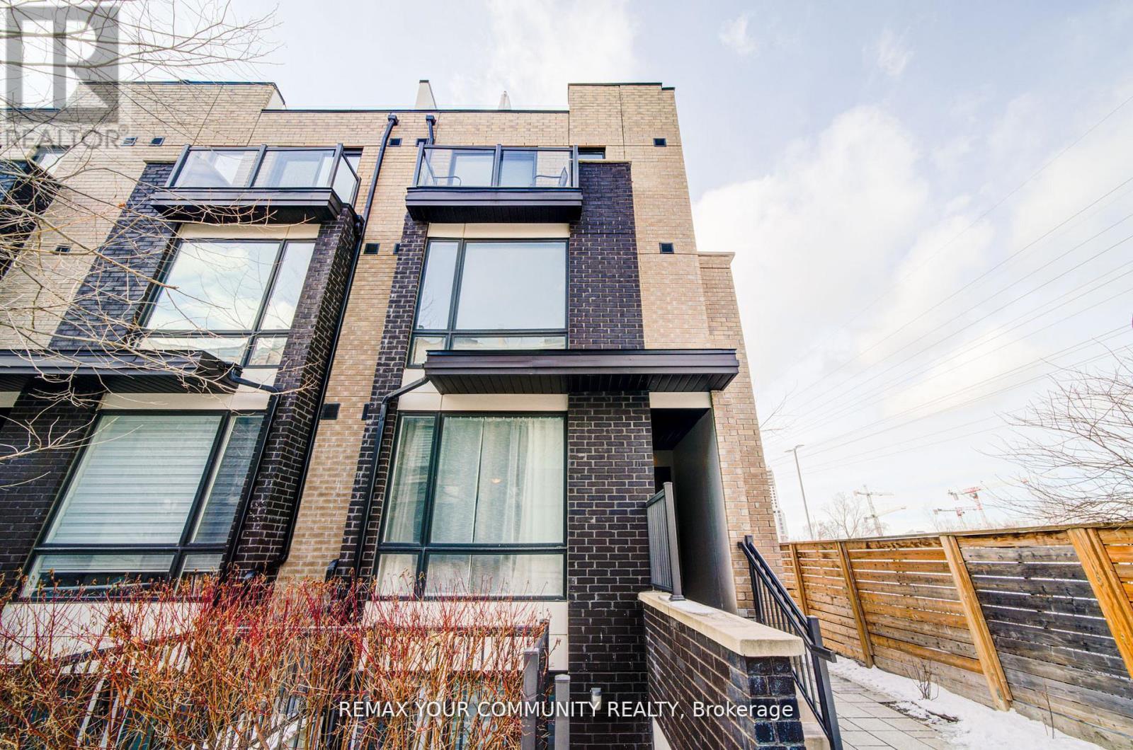 #146 34 FIELDWAY ROAD - 3