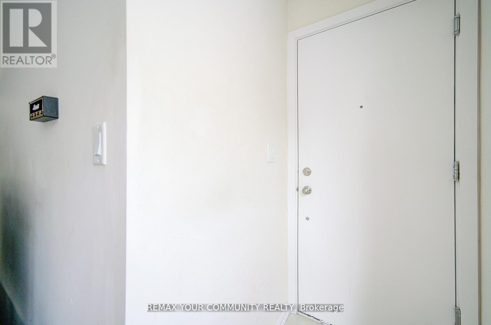 #146 34 FIELDWAY ROAD - 7