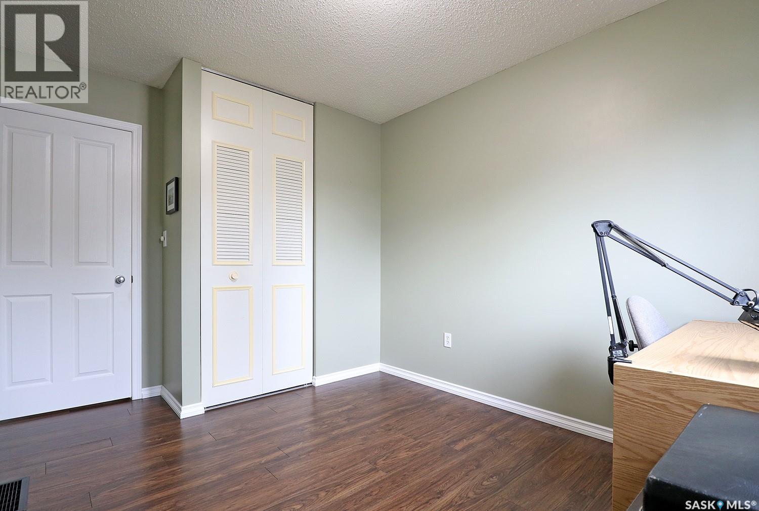 72 Collacott DRIVE — photo 12