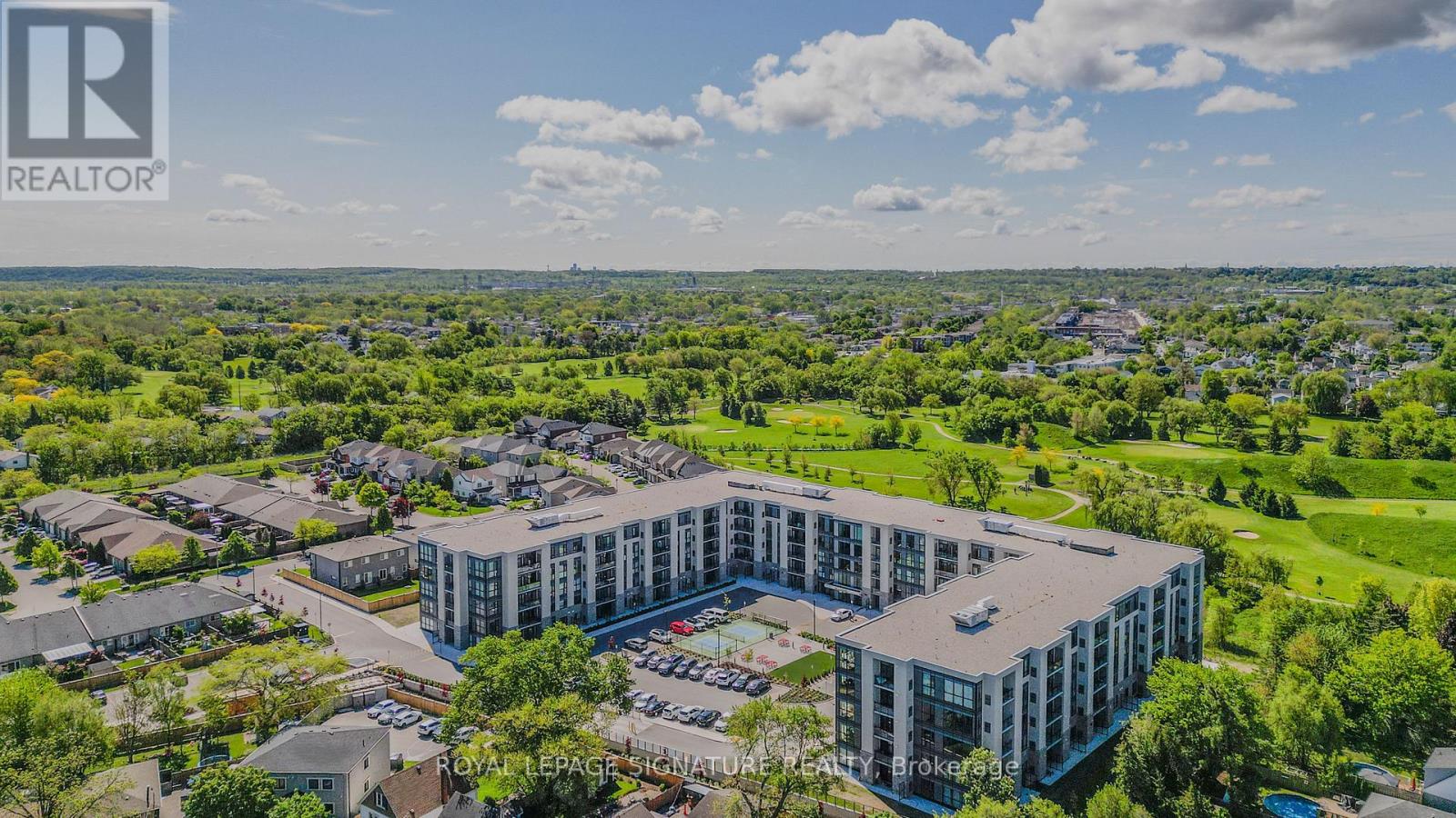 #UP27 50 HERRICK AVENUE - 3