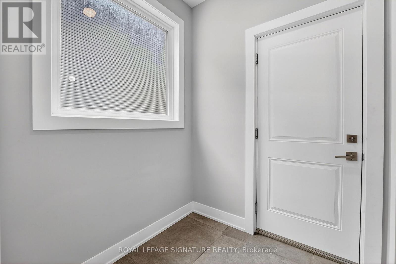 #16 297 WHITING STREET - 41