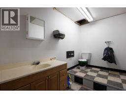 110, 9401 Franklin Avenue, Fort Mcmurray, AB T9H3Z7 Photo 9