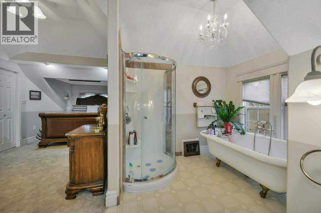 5406 50 Avenue, Lacombe