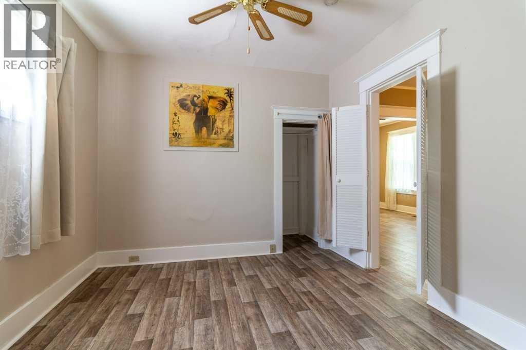 1826 5 Avenue N - 15
