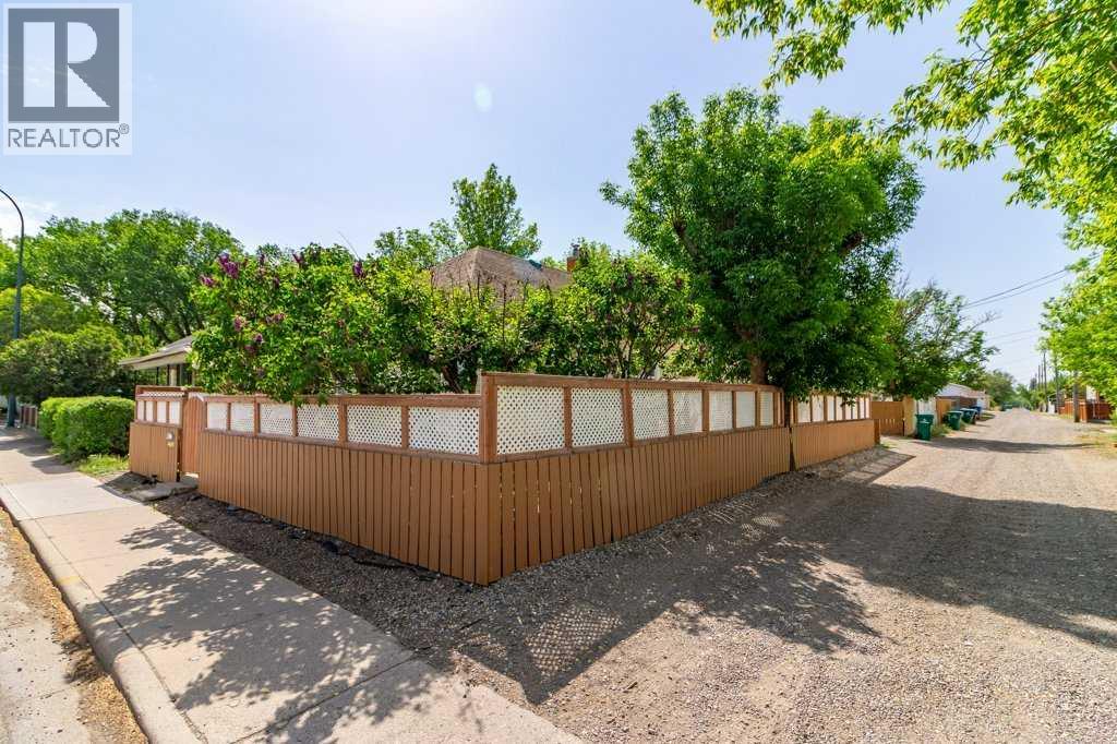 1826 5 Avenue N - 28