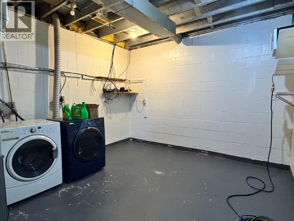 219 8 Street - 25