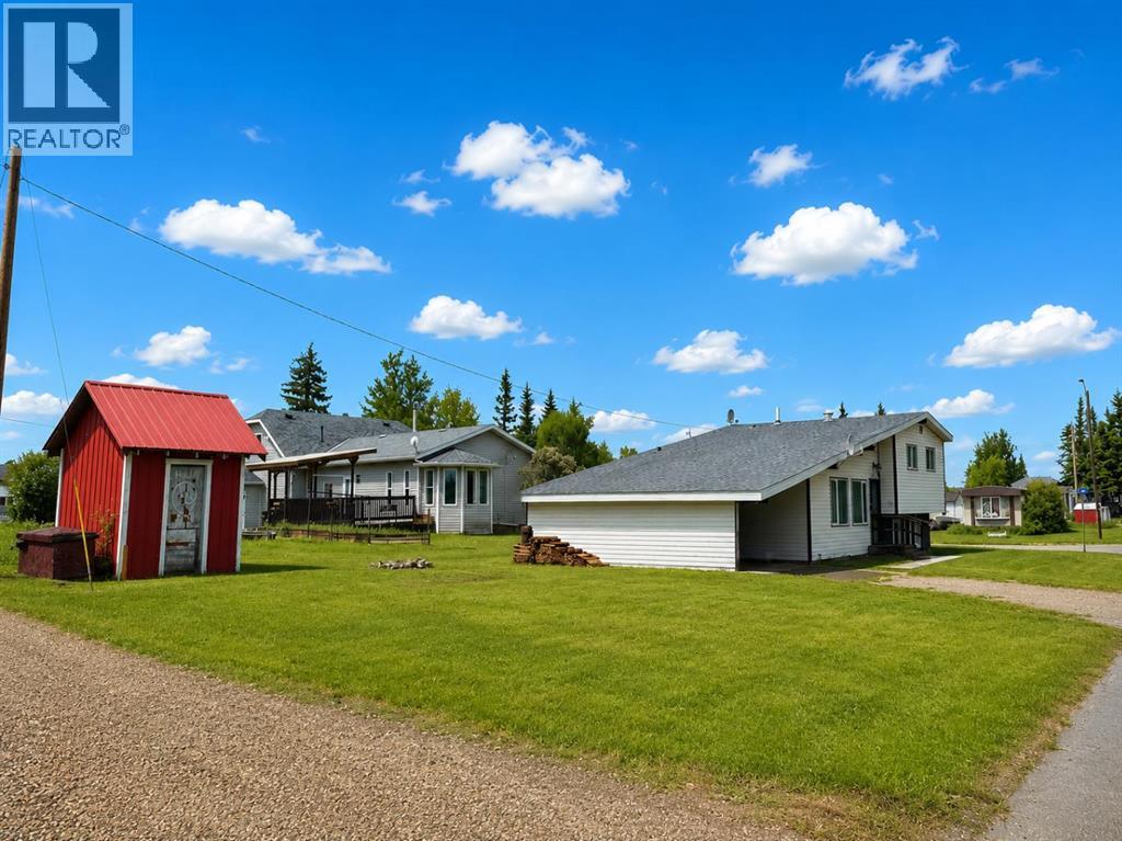 219 8 Street - 27