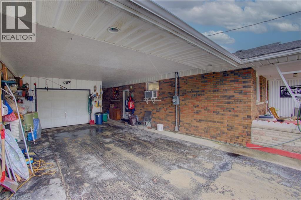 102 BYELAND Drive - Image 29