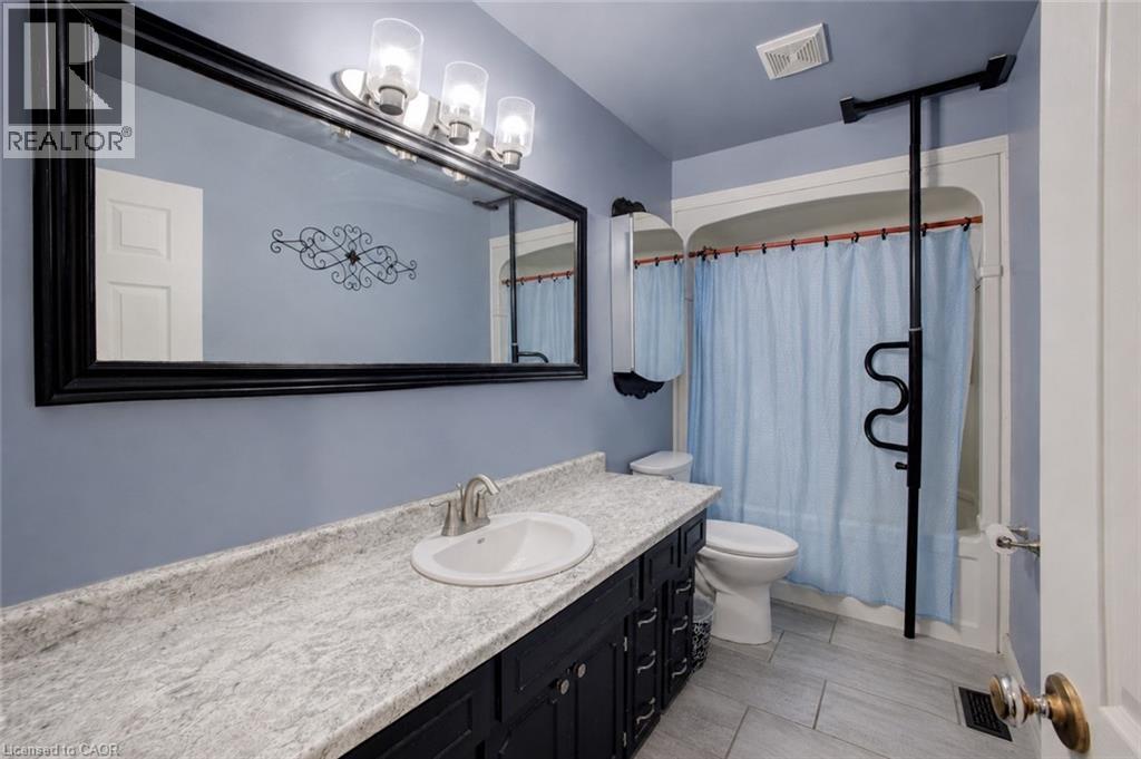102 BYELAND Drive - Image 22