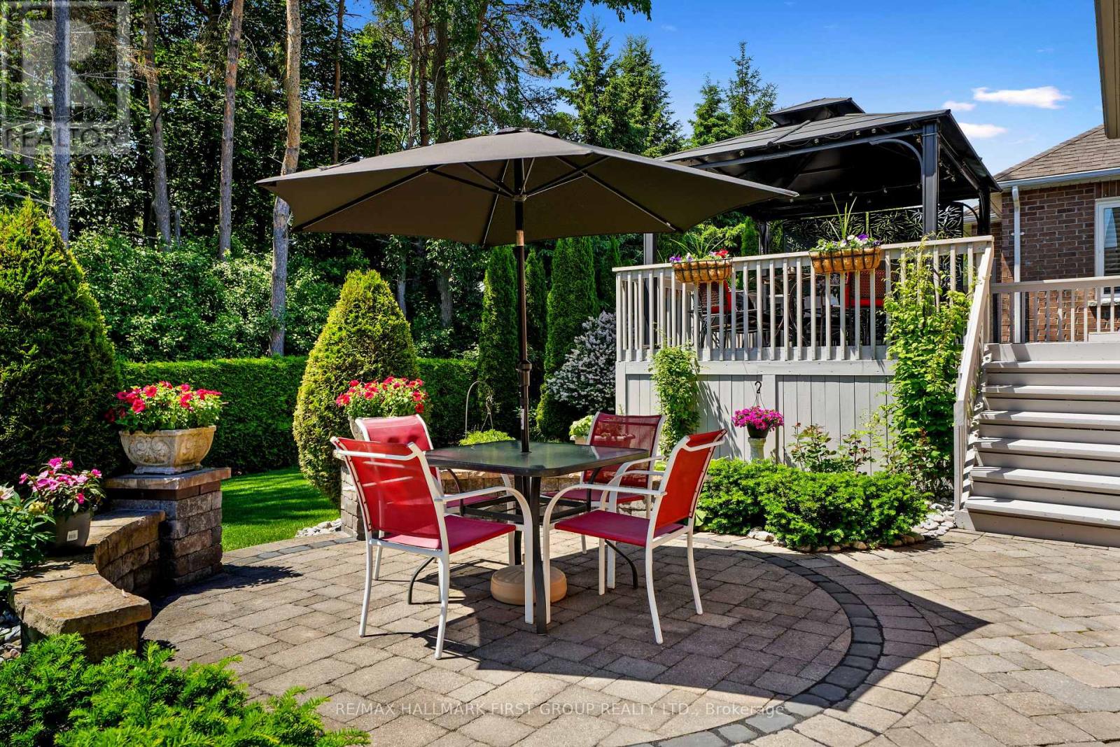 489 FOOTE CRESCENT - 44