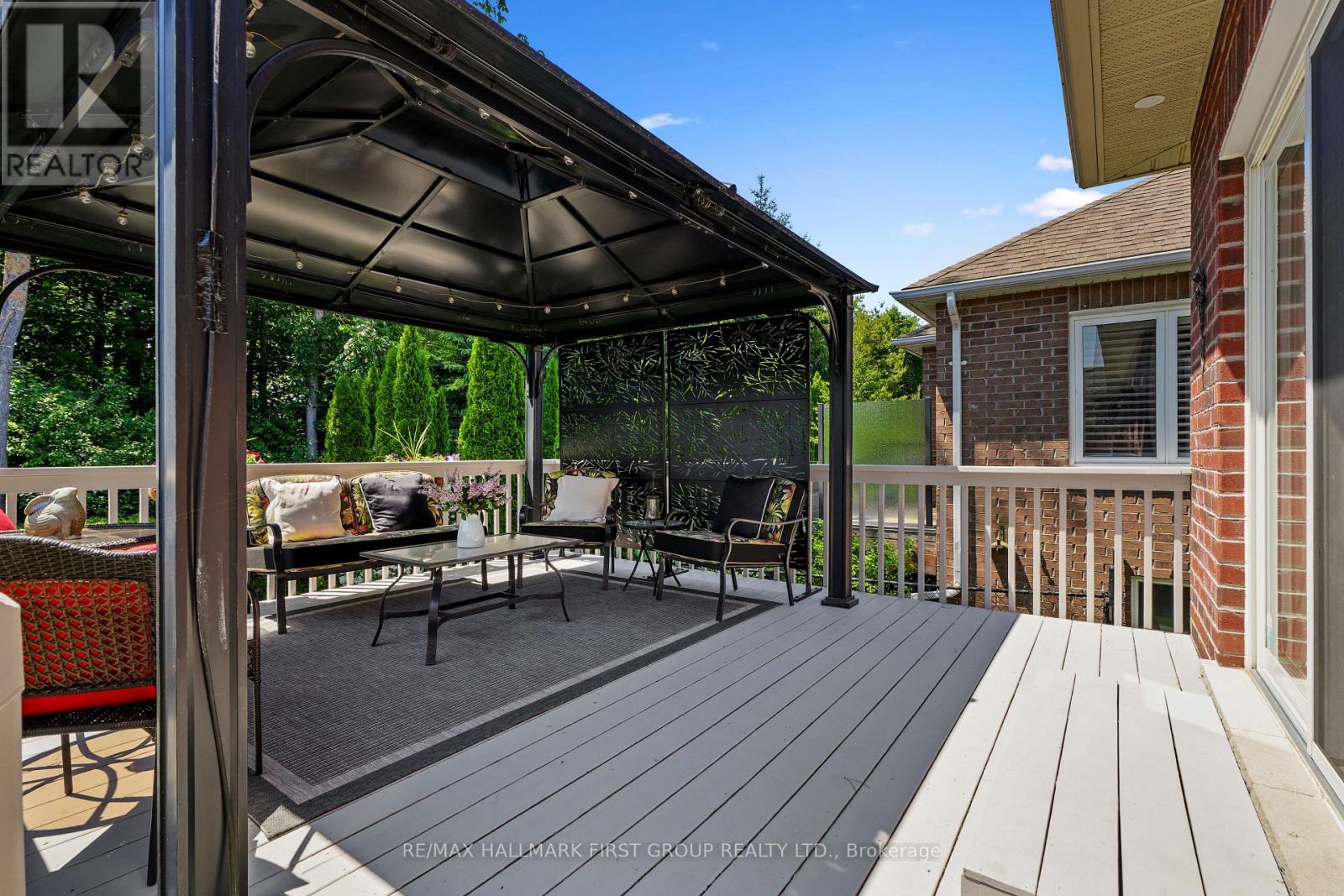 489 FOOTE CRESCENT - 39