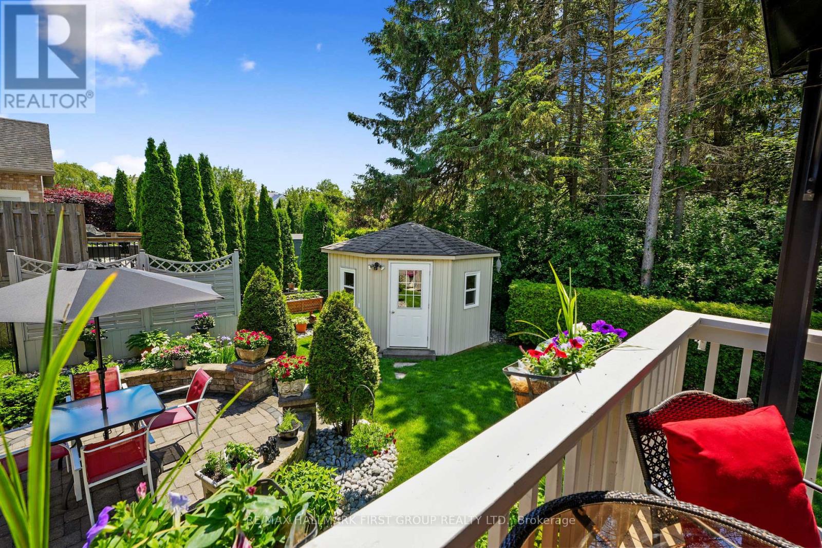489 FOOTE CRESCENT - 40