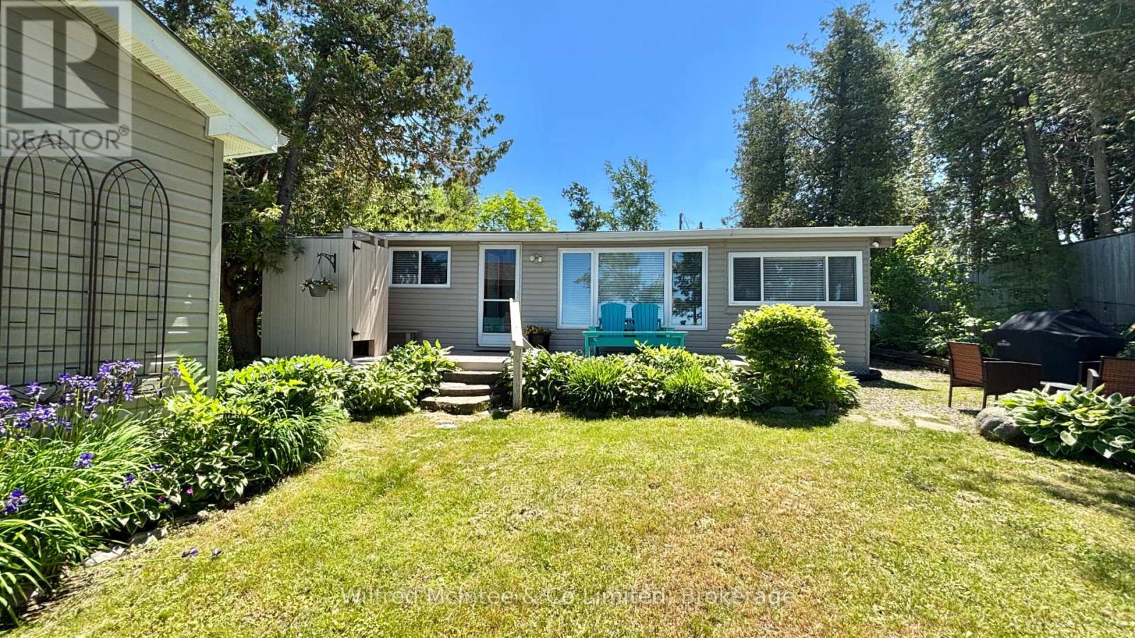537 BRUCE ROAD 13 ROAD - 1