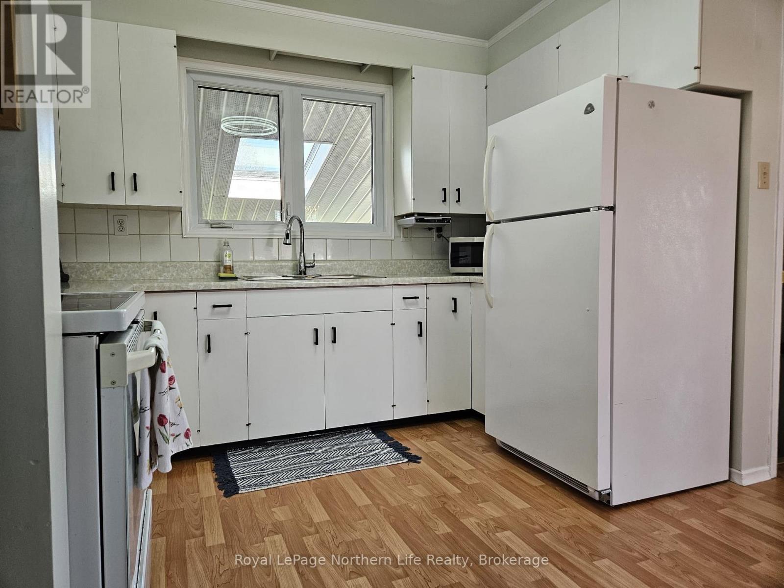 197 HESSLE AVENUE - 9