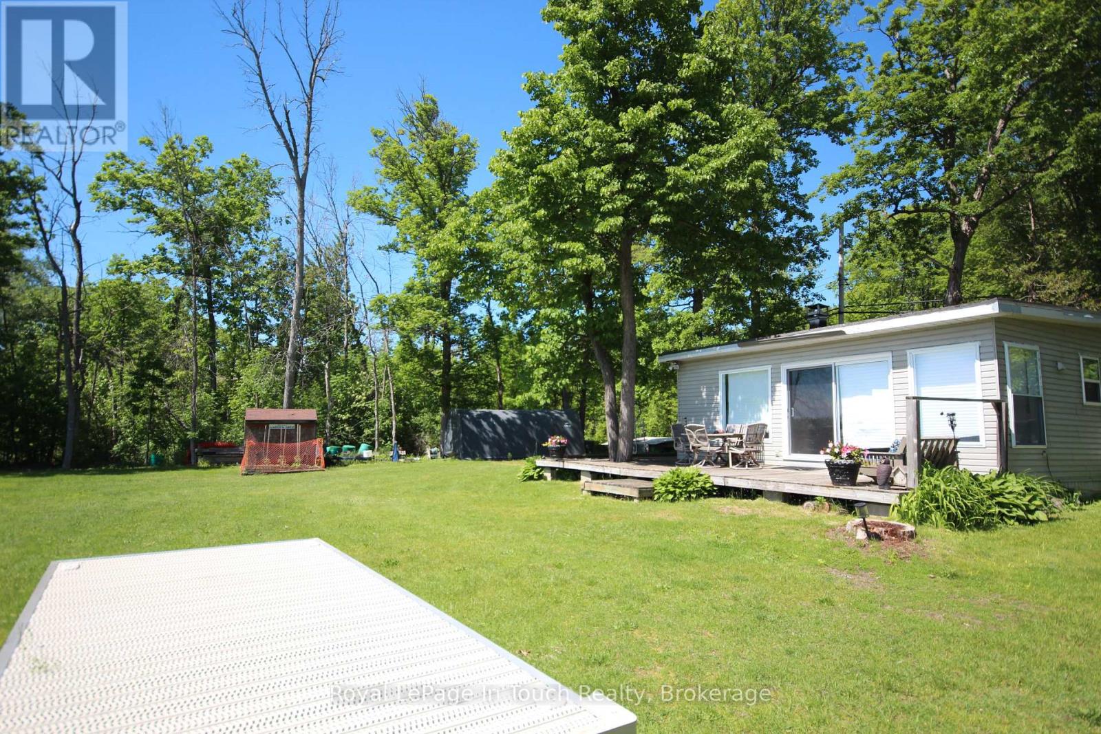 46 LONG POINT ROAD - 17
