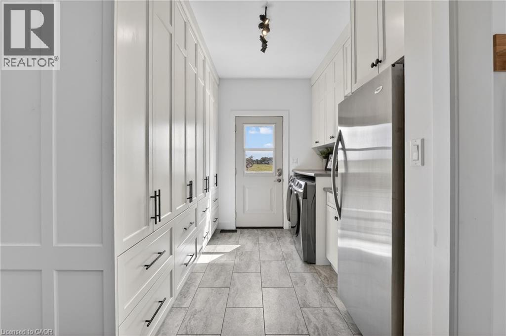 195 VICTORIA Avenue - 21