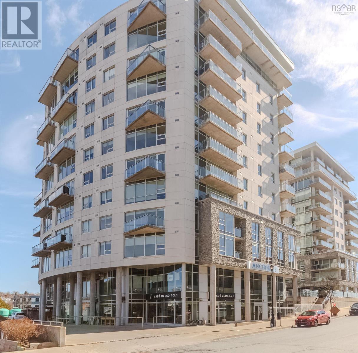 Property 3 of 25 of 308 15 Kings Wharf Place
