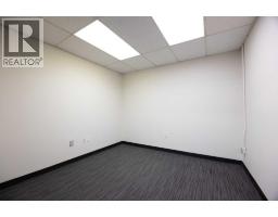 208, 9401 Franklin Avenue, Fort Mcmurray, AB T9H3Z7 Photo 10